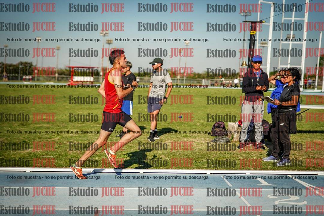 Fotos de los 1500 m llanos de varones