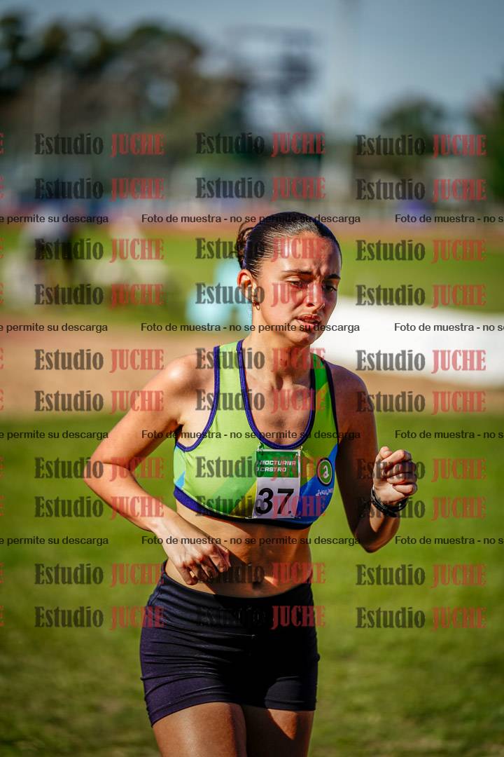 Fotos de los 5000 m llanos de mujeres y varones