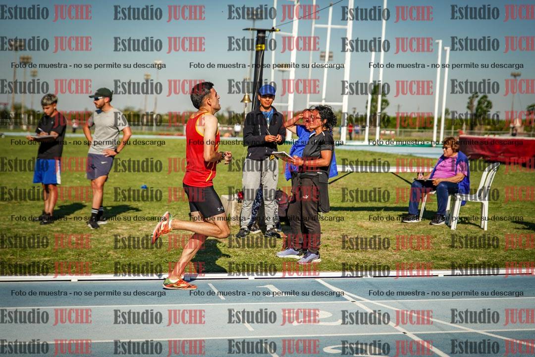 Fotos de los 1500 m llanos de varones