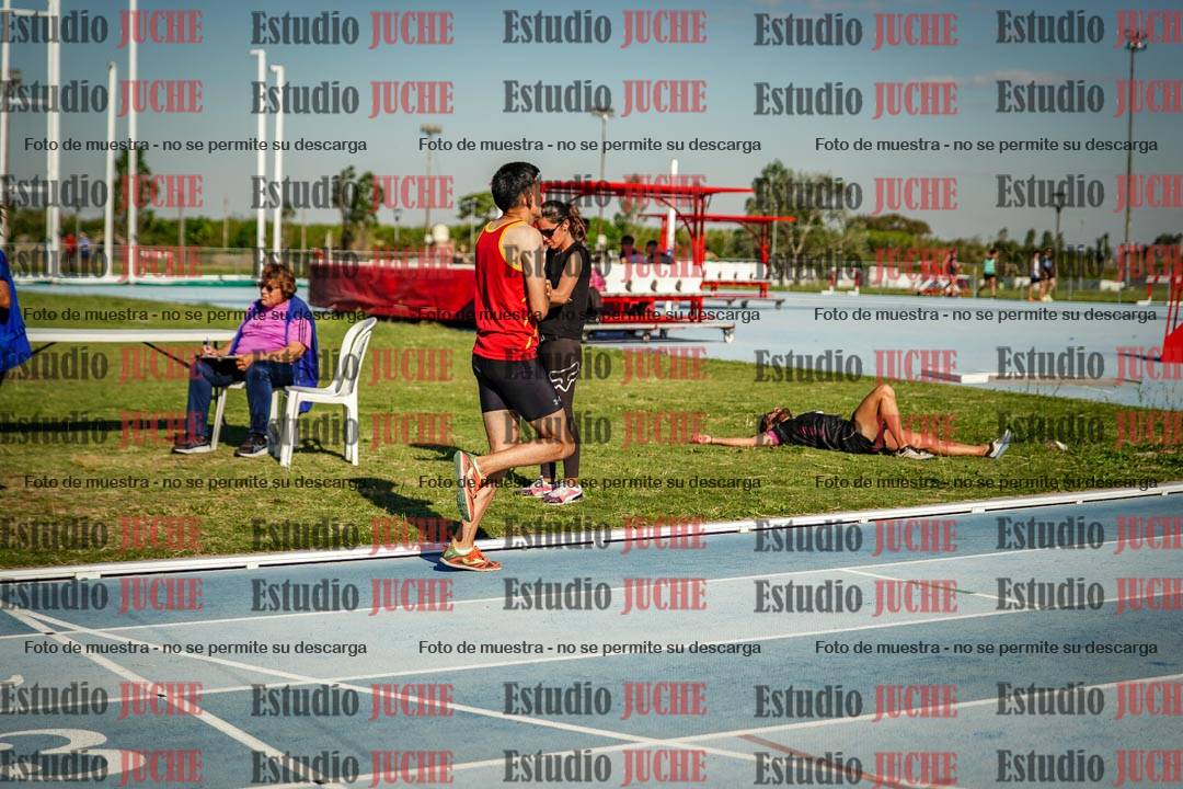 Fotos de los 1500 m llanos de varones