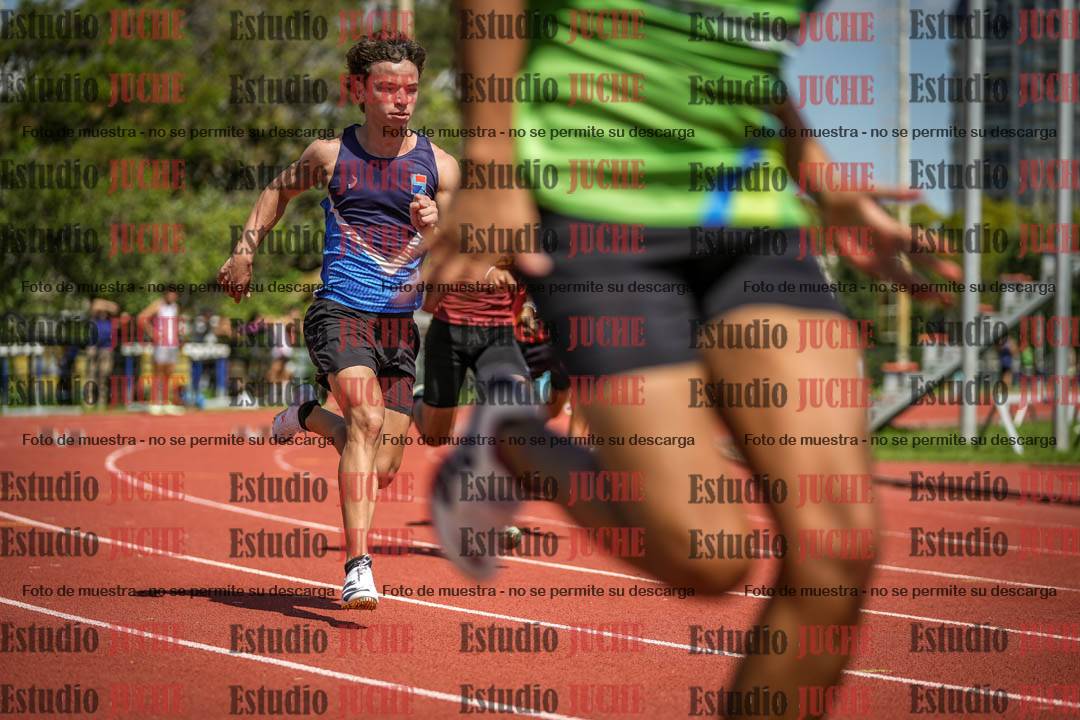 Fotos de los 200 m llanos de varones