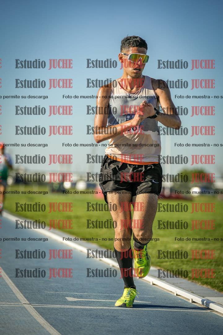Fotos de los 3000 m llanos de varones
