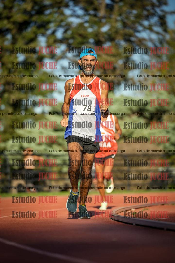 Fotos de los 3000 m llanos de varones