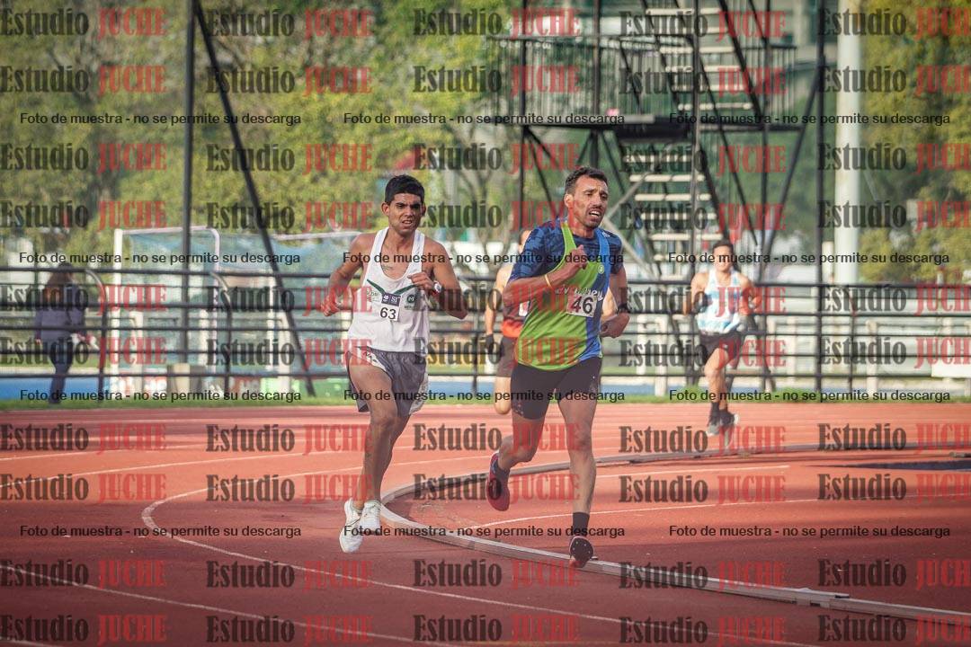 Fotos de los 3000 m llanos de varones