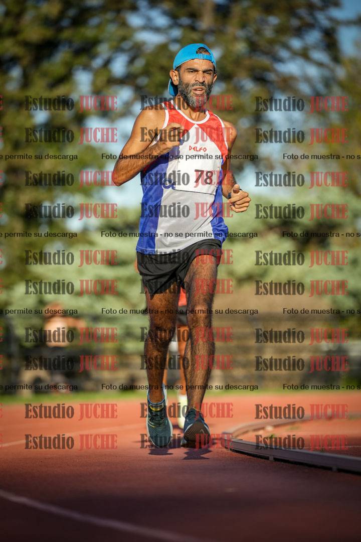 Fotos de los 3000 m llanos de varones