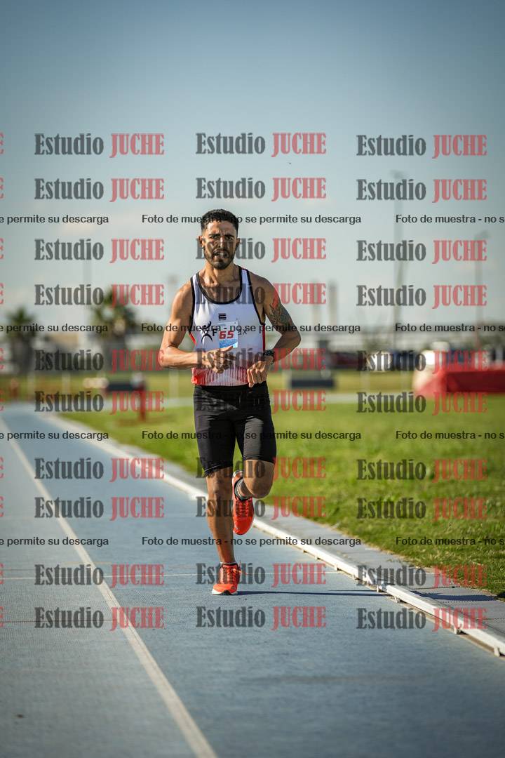 Fotos de los 1500 m llanos de varones