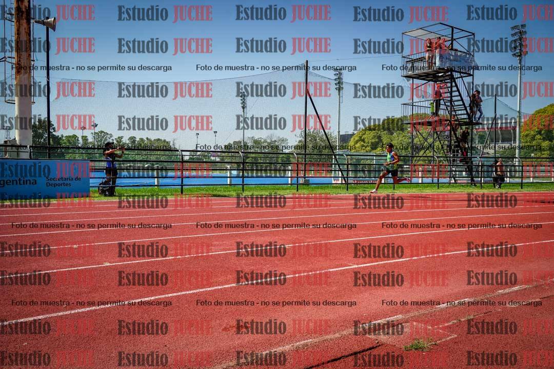 Fotos de los 200 m llanos de varones