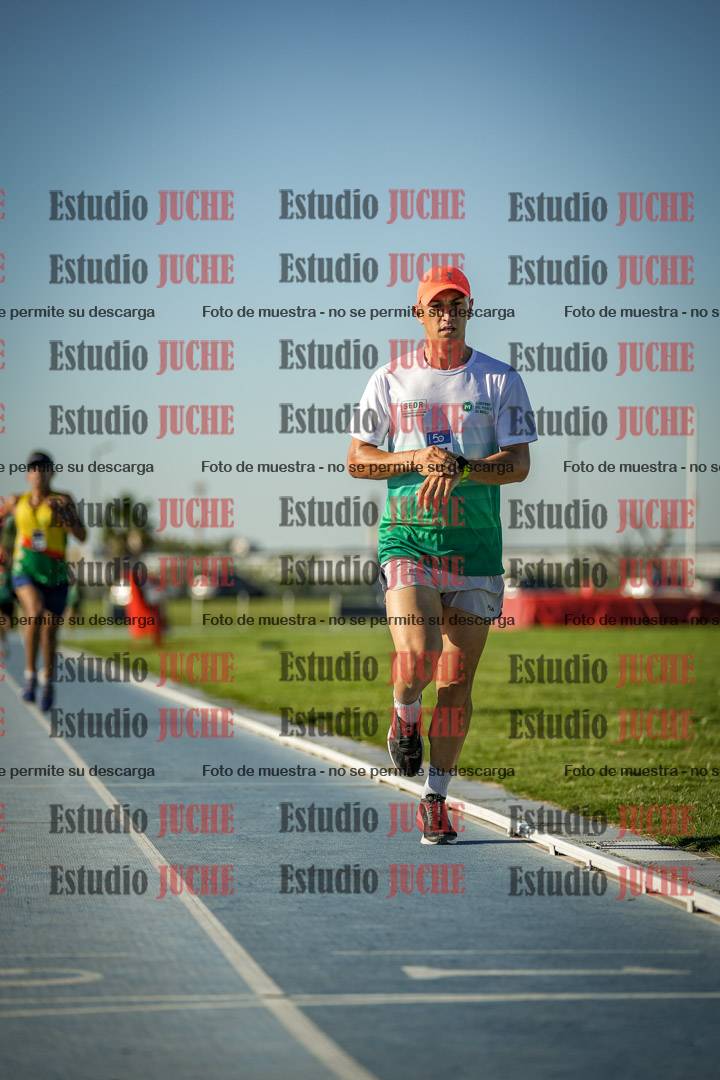 Fotos de los 3000 m llanos de varones