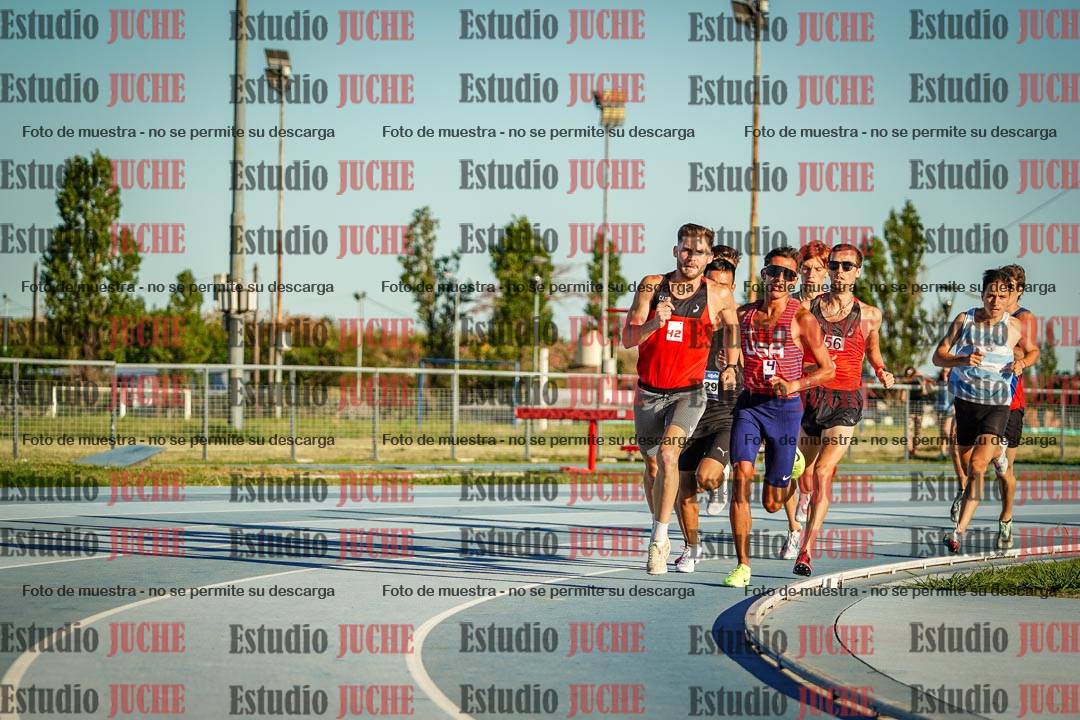Fotos de los 1500 m llanos de varones