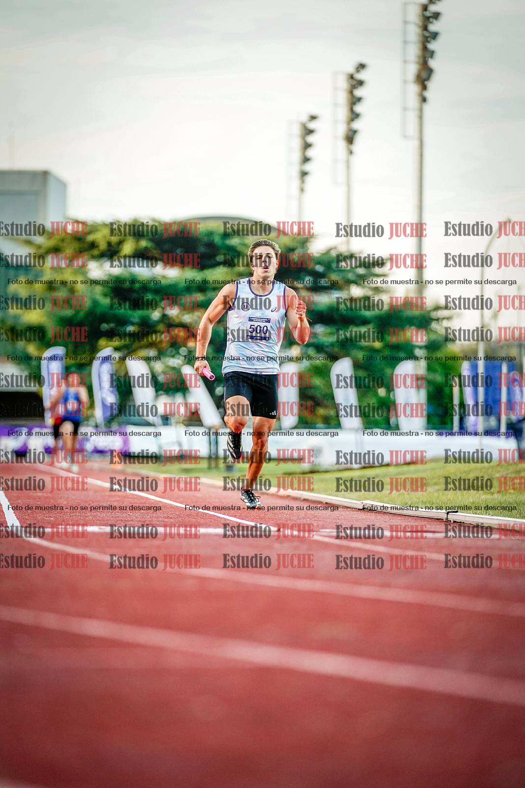 Fotos de las postas 4x400 m de varones