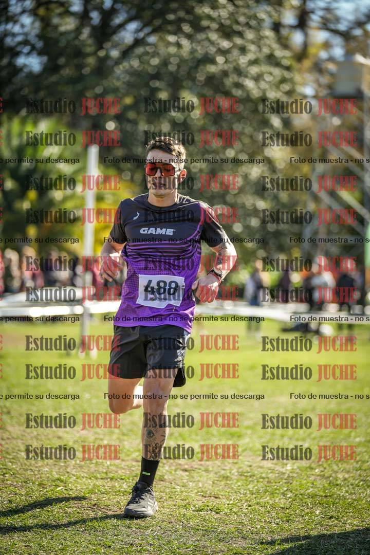 Fotos de la llegada del cross de 8000 m