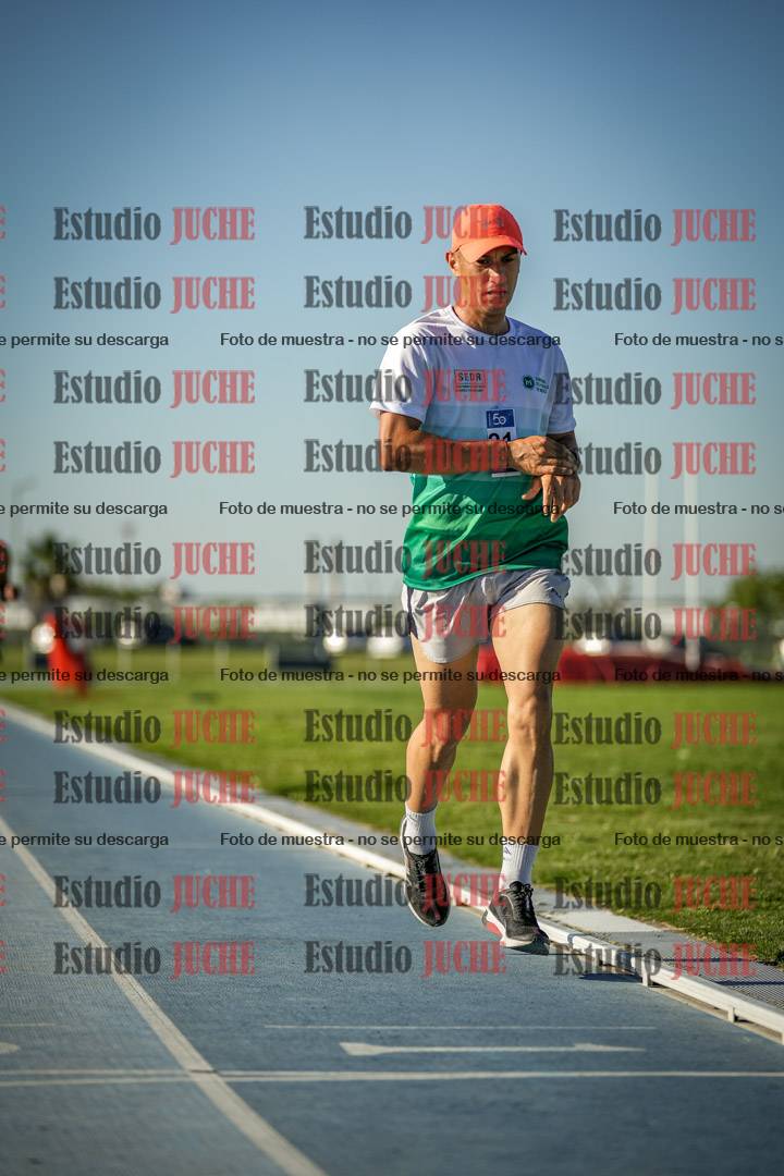 Fotos de los 3000 m llanos de varones