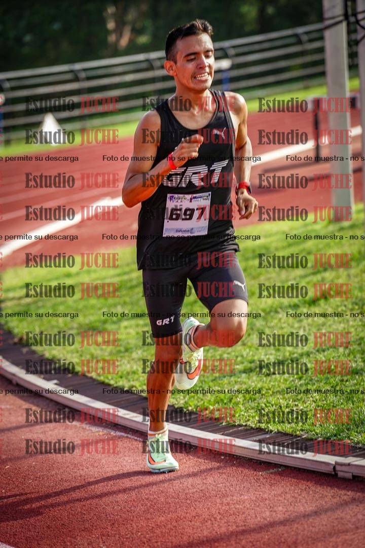 Fotos de los 3000 m llanos de varones
