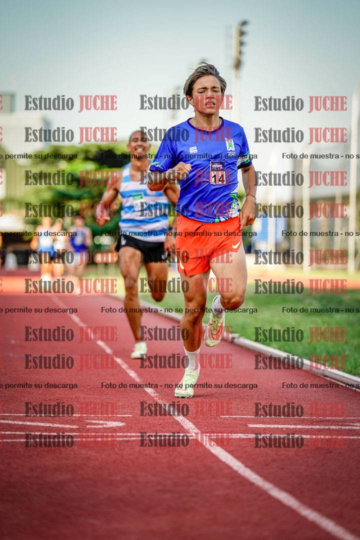 Fotos de los 1500 m llanos de varones
