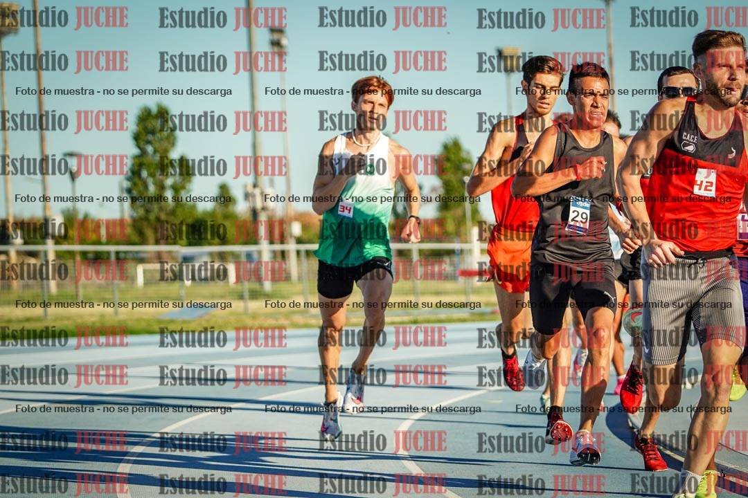 Fotos de los 1500 m llanos de varones