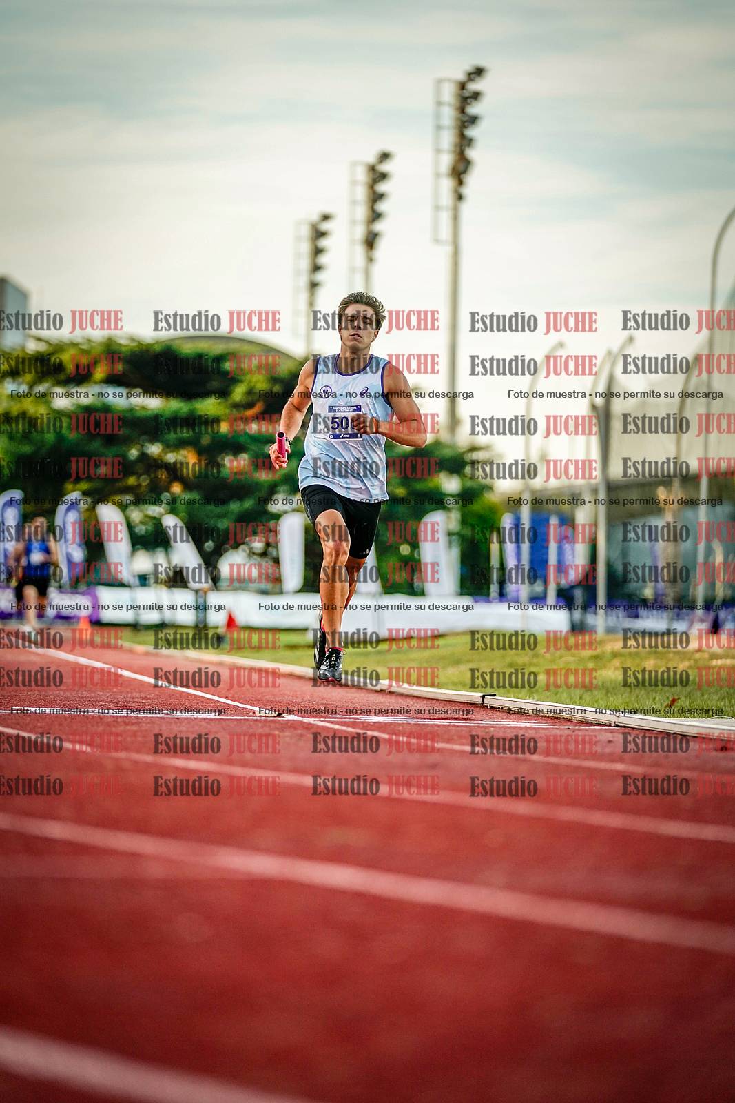 Fotos de las postas 4x400 m de varones
