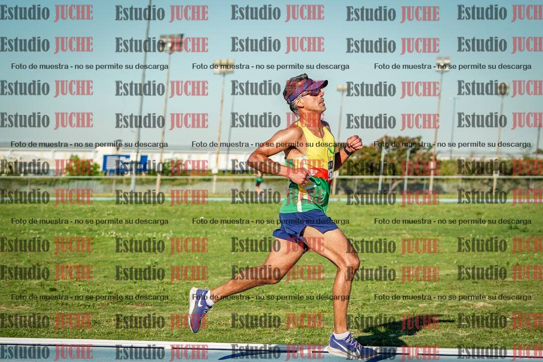 Fotos de los 3000 m llanos de varones