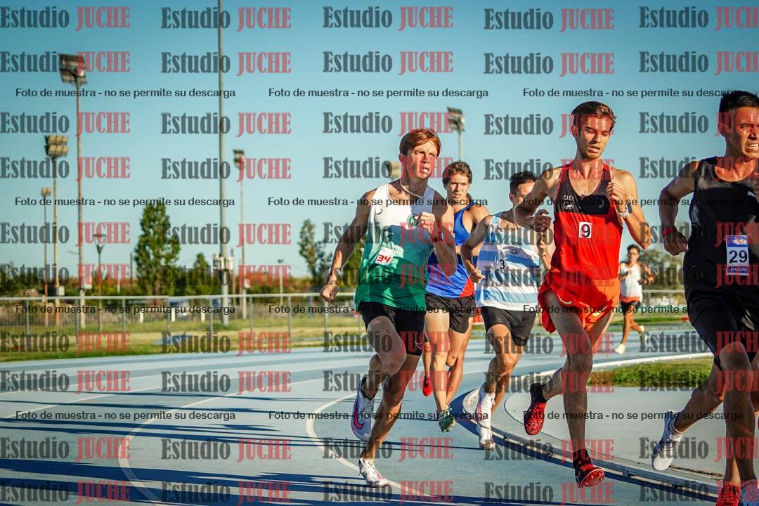 Fotos de los 1500 m llanos de varones
