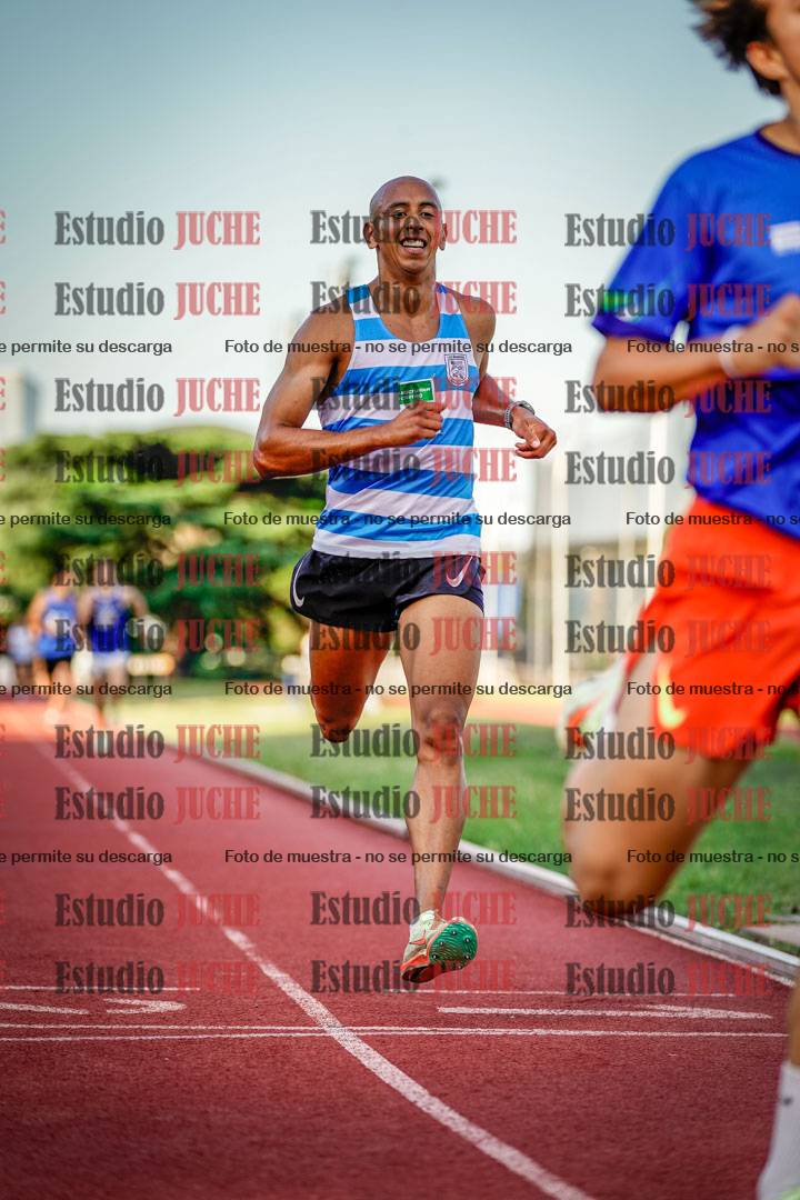 Fotos de los 1500 m llanos de varones