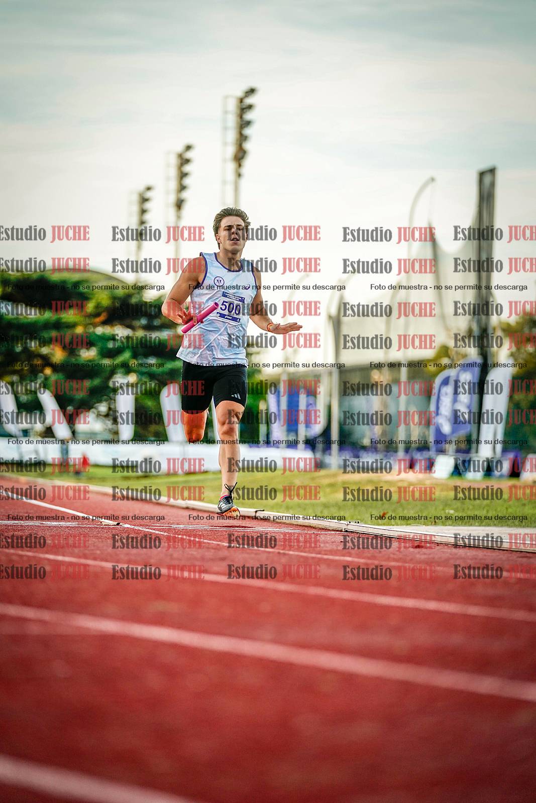 Fotos de las postas 4x400 m de varones
