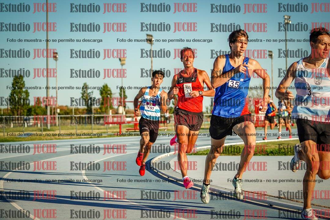Fotos de los 1500 m llanos de varones