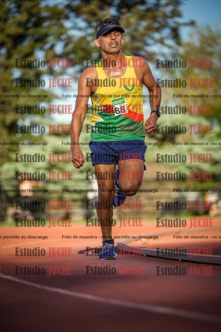 Fotos de los 3000 m llanos de varones