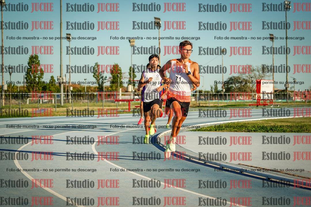 Fotos de los 1500 m llanos de varones