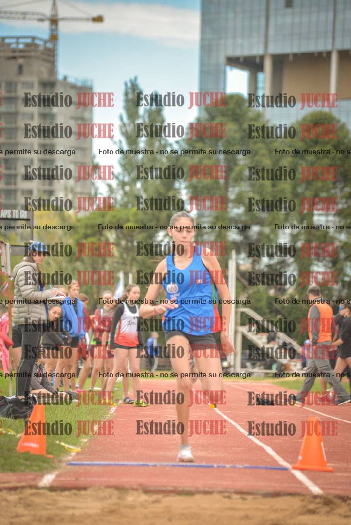 Fotos del salto en largo - mujeres U16