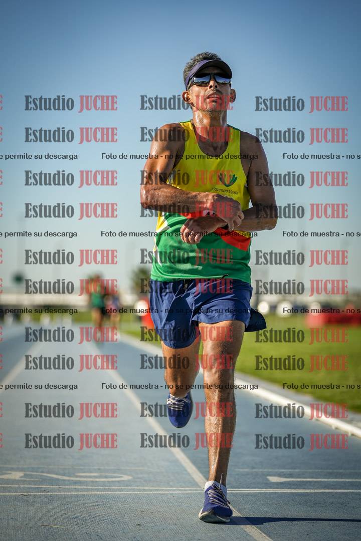 Fotos de los 3000 m llanos de varones