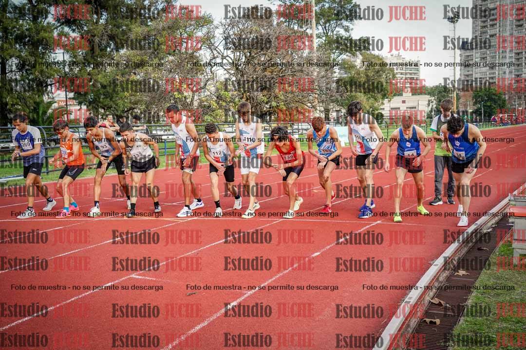Fotos de los 5000 m llanos de varones