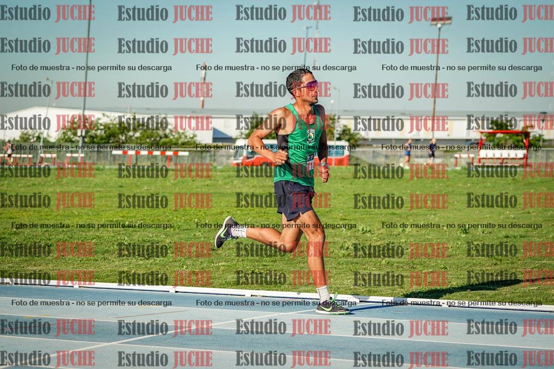 Fotos de los 3000 m llanos de varones