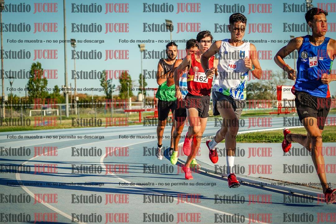 Fotos de los 1500 m llanos de varones