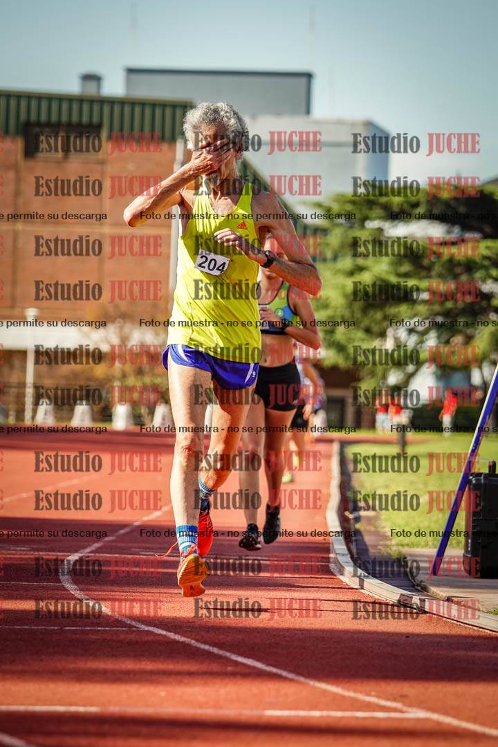 Fotos de los 5000 m llanos de mujeres y varones