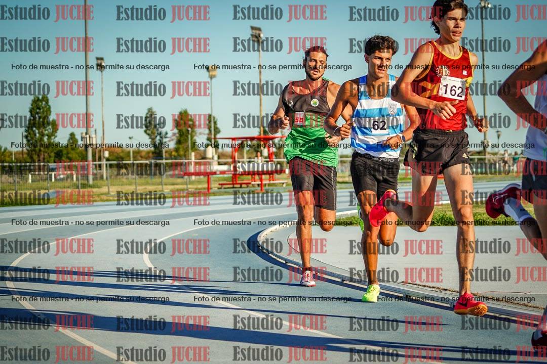 Fotos de los 1500 m llanos de varones
