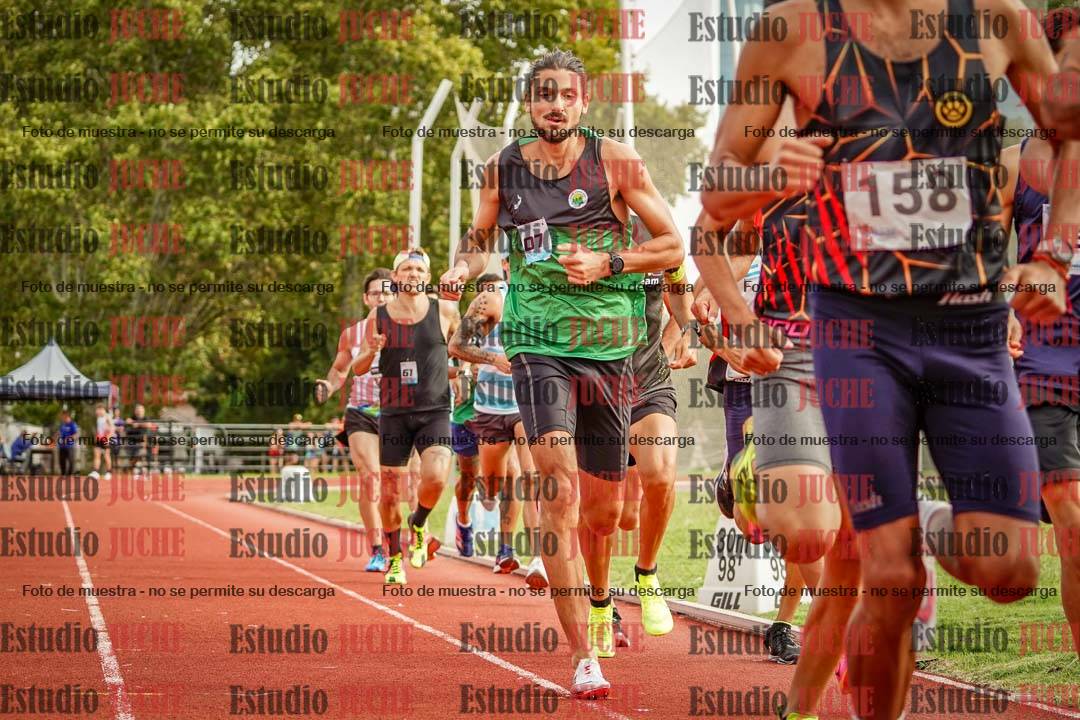 Fotos de los 3000 m llanos de varones
