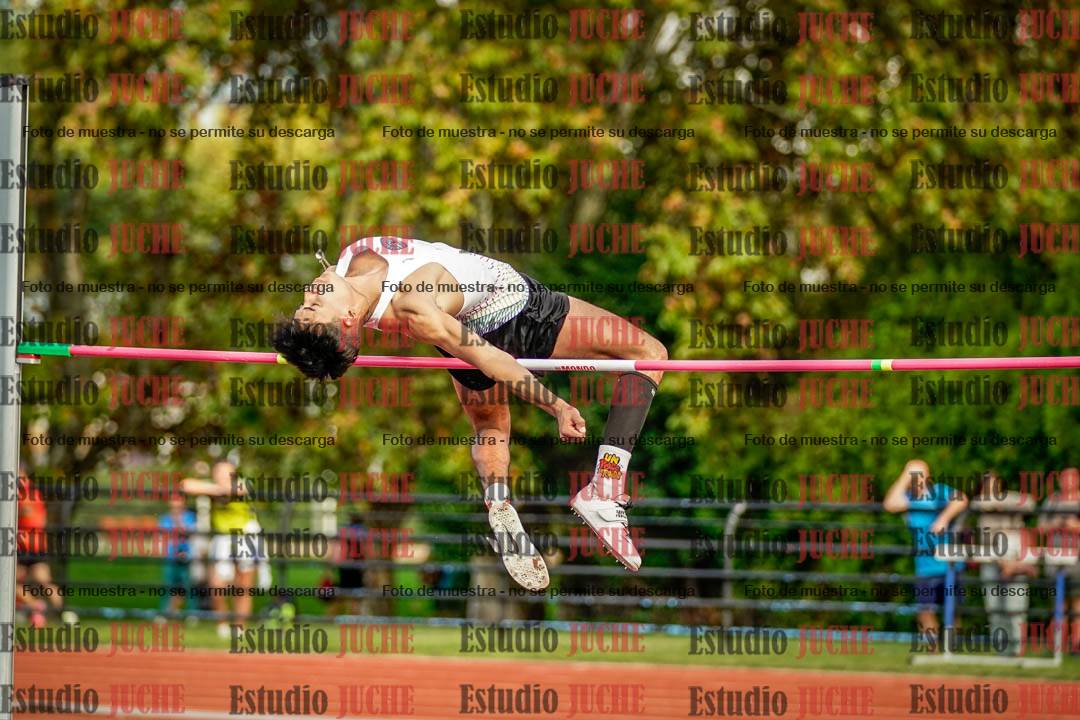 Fotos del salto triple de varones