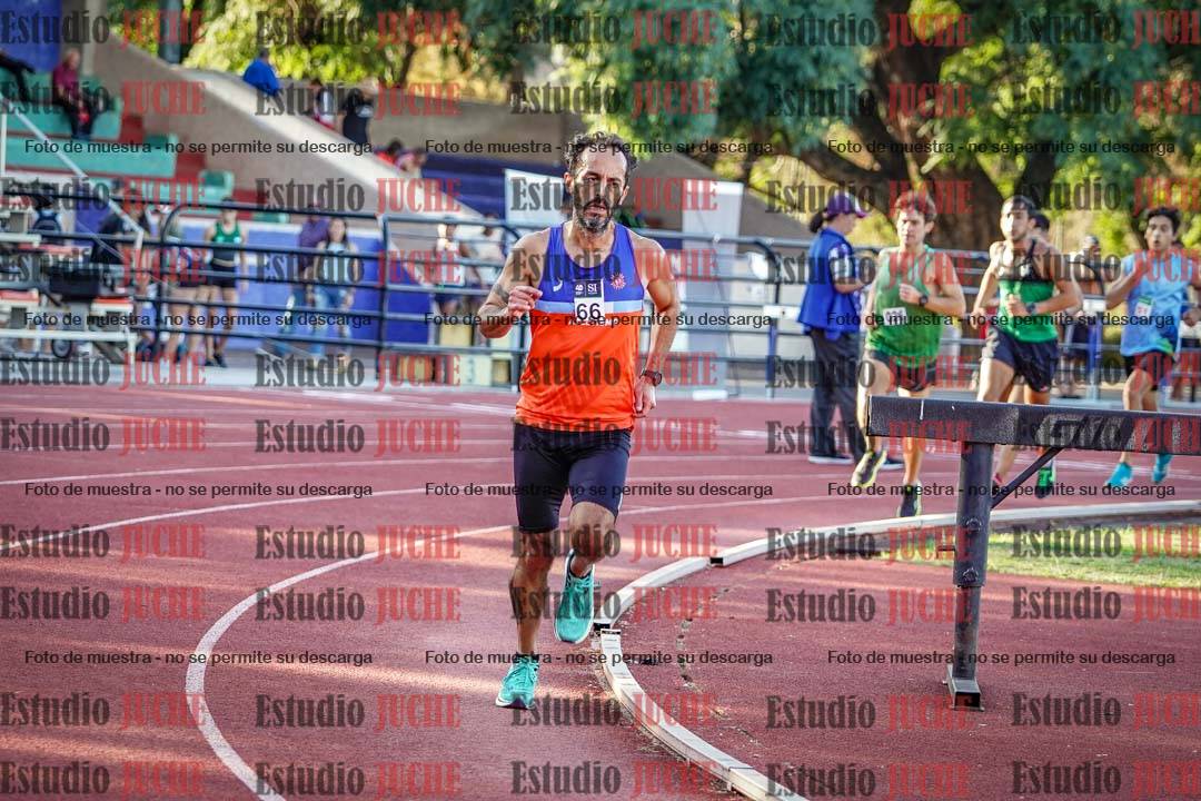 Fotos de los 3000 m llanos de varones