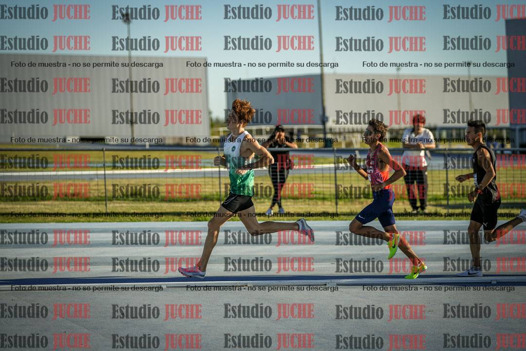 Fotos de los 1500 m llanos de varones
