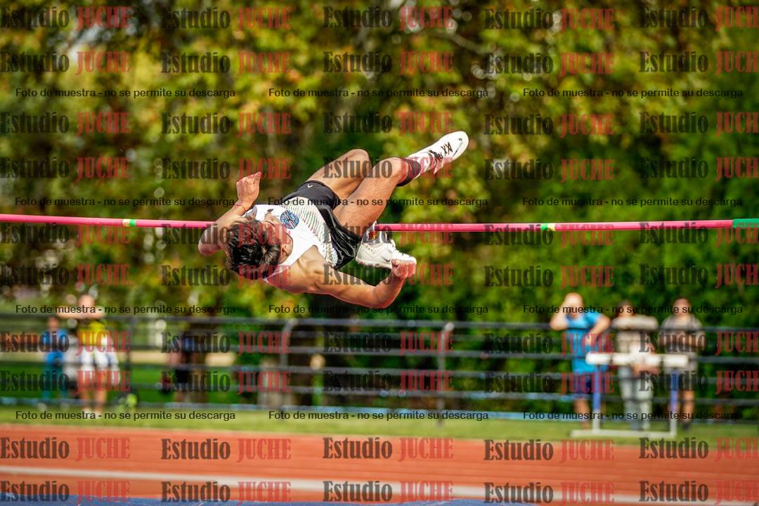 Fotos del salto triple de varones