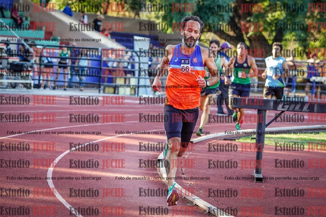 Fotos de los 3000 m llanos de varones