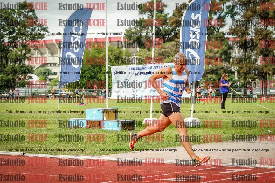 Fotos de los 800 m llanos de varones