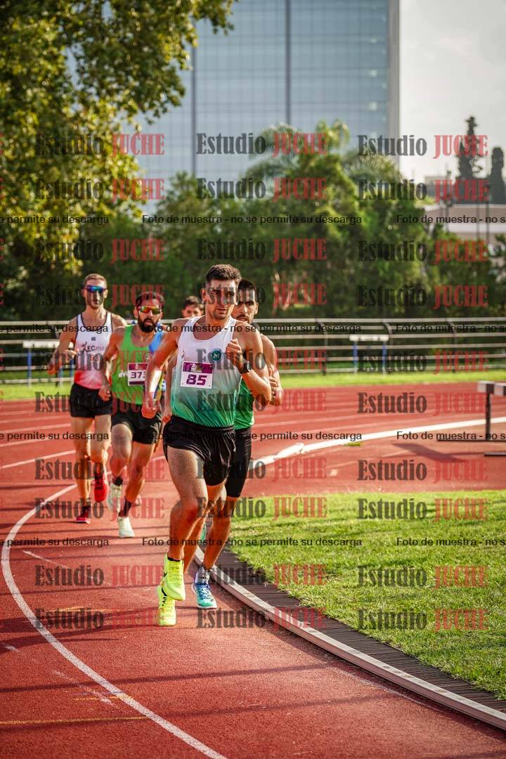 Fotos de los 3000 m llanos de varones