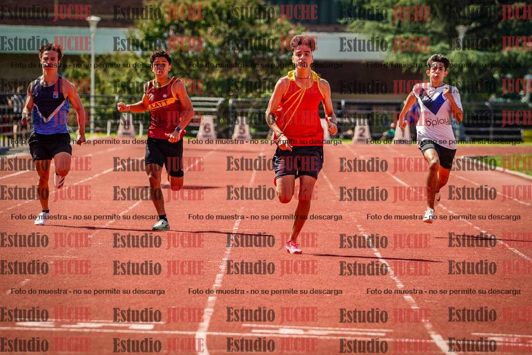 Fotos de los 200 m llanos de varones
