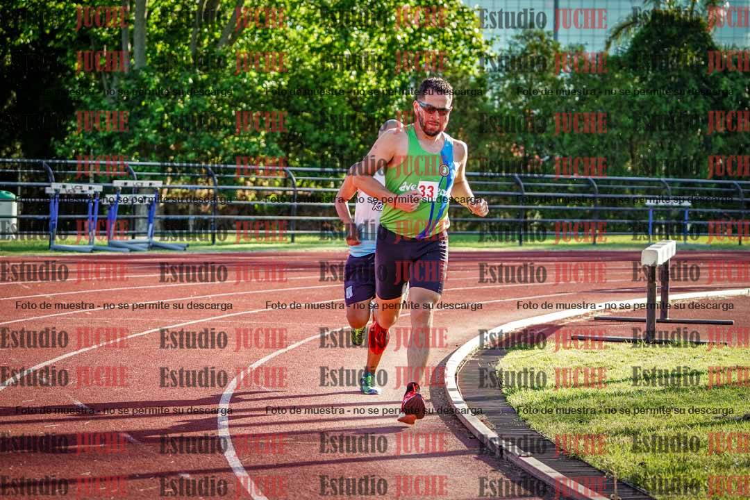 Fotos de los 3000 m llanos de varones