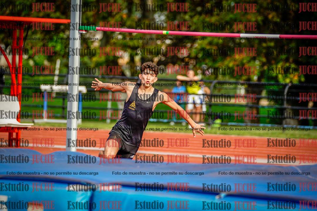 Fotos del salto triple de varones
