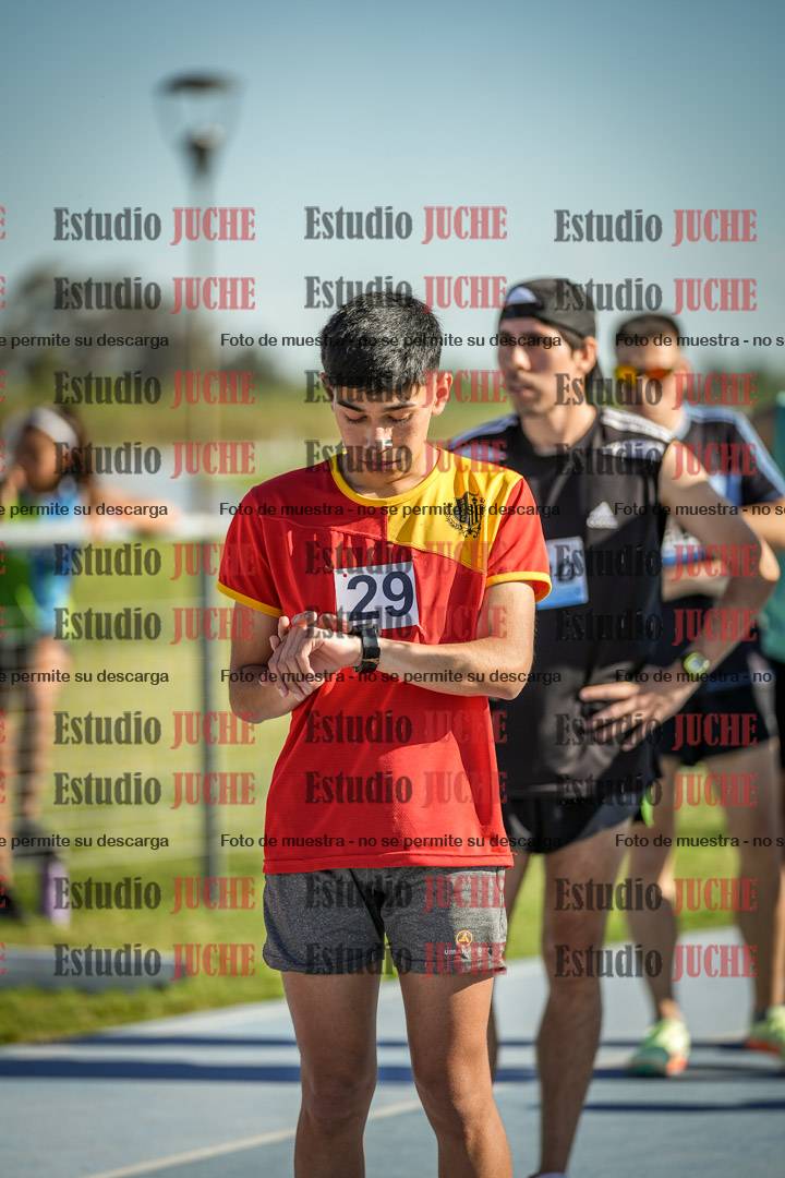 Fotos de los 1500 m llanos de varones