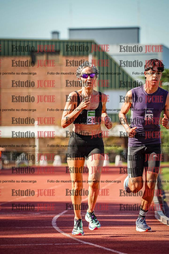 Fotos de los 5000 m llanos de mujeres y varones