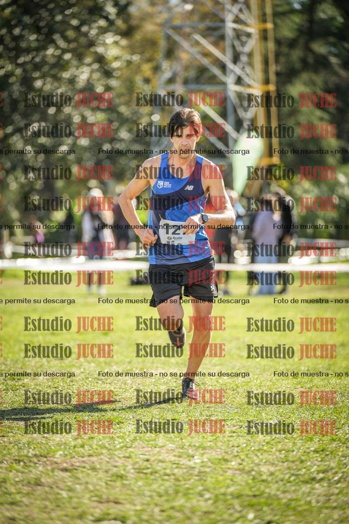 Fotos de la llegada del cross de 8000 m