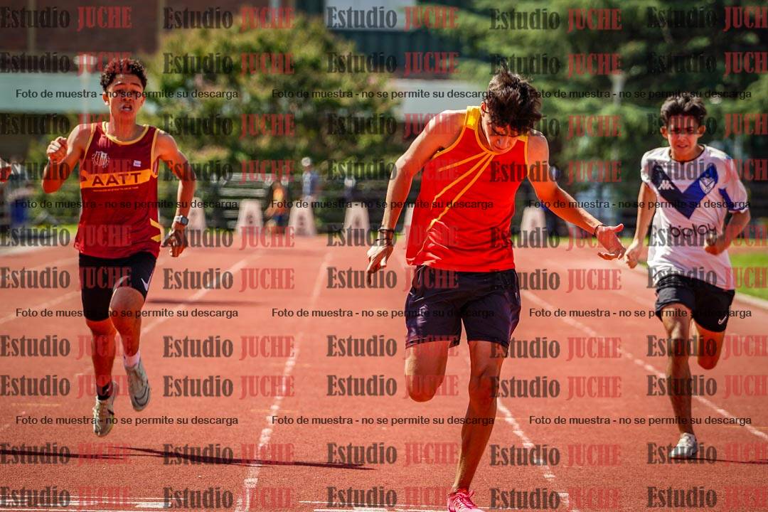 Fotos de los 200 m llanos de varones