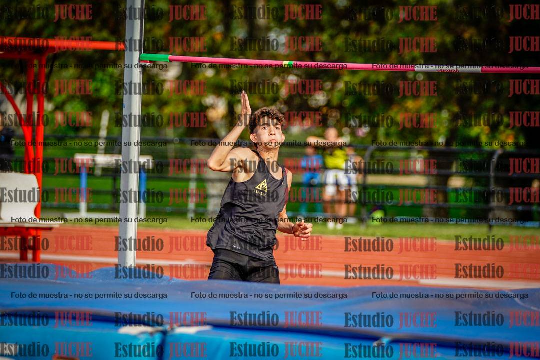 Fotos del salto triple de varones
